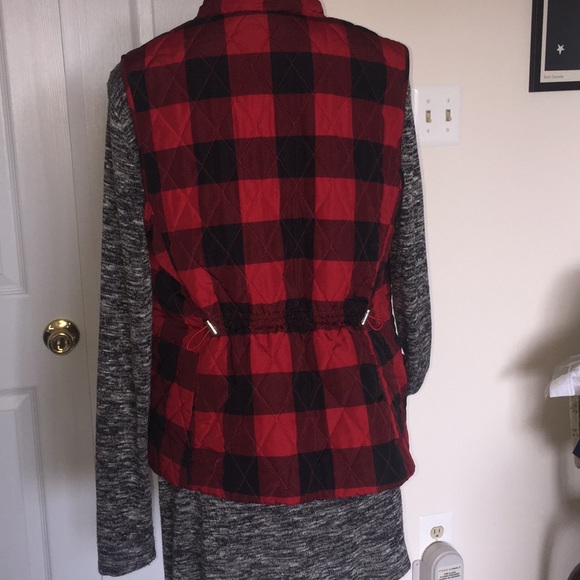 Croft and Barrow puffer vest - Picture 4 of 8